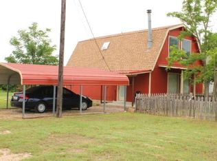 225 2nd St, Talpa, TX 76882