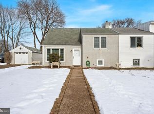 8711 Old Line Rd, Philadelphia, PA