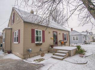 537 Webb Dr, Bay City, MI 48706