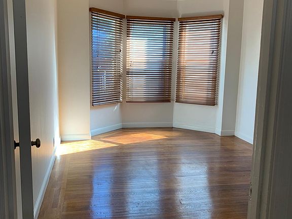 3rd image of 2826 24th St #2