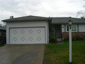 5th image of 3836 Jo Ann Dr