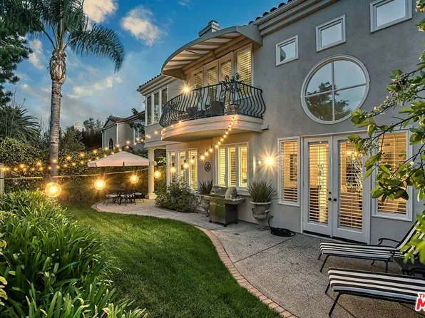 23287 Park Basilico, Calabasas, CA 91302