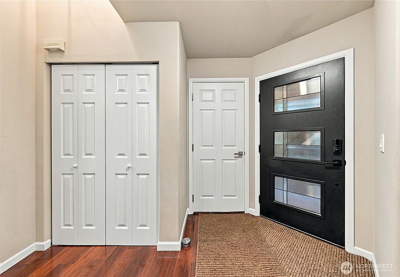 5th image of 14729 Meadow Road #A