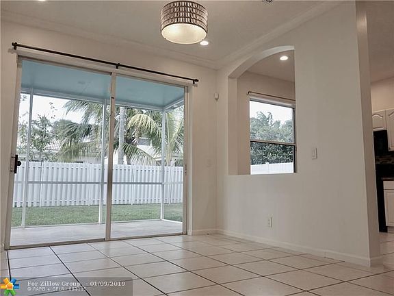 5th image of 6867 NW 32nd St