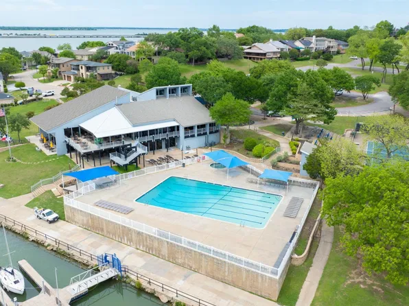120 Sceptre Dr, Rockwall, TX 75032