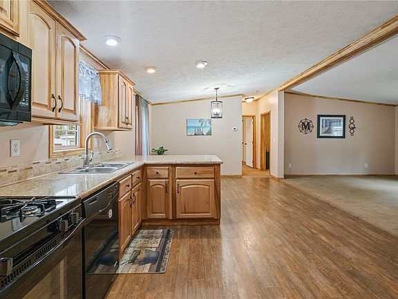 4th image of 133 Valleyview Dr