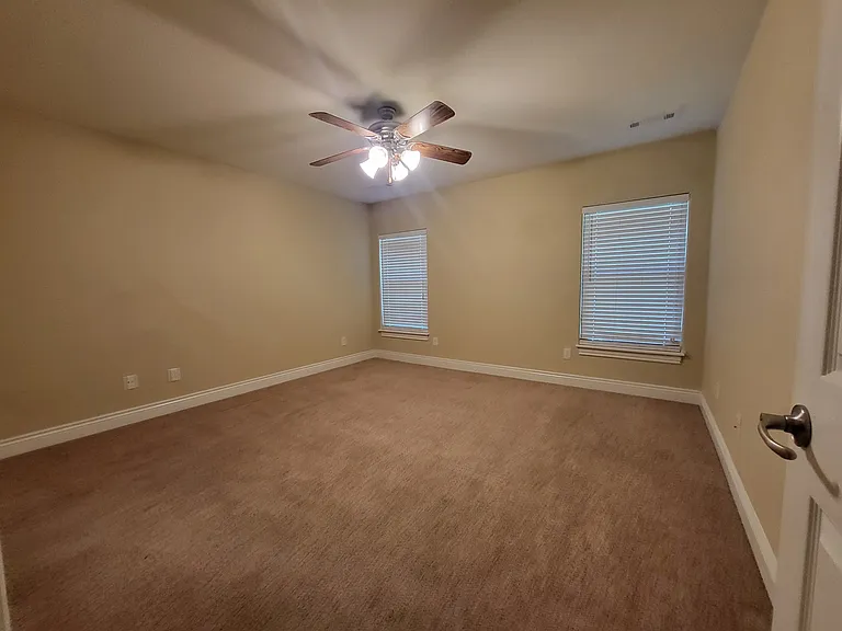 19 Shelly Dr — Photo 13