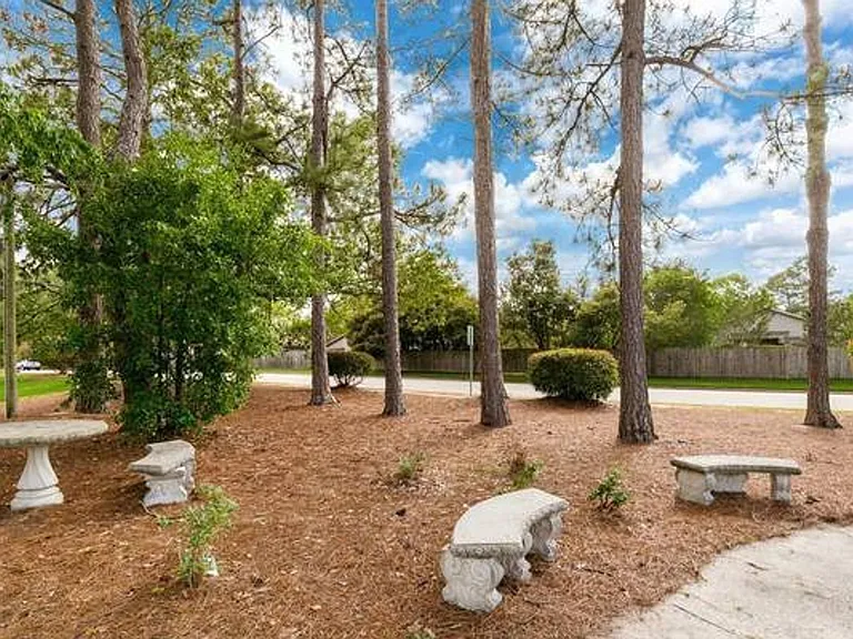 Windtree Apartment Homes — Photo 16