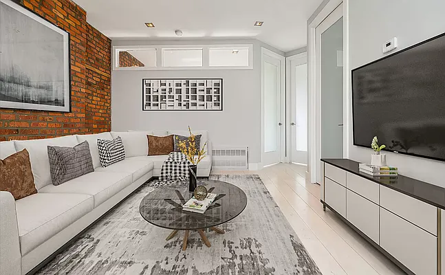 Rented by REAL New York | media 2