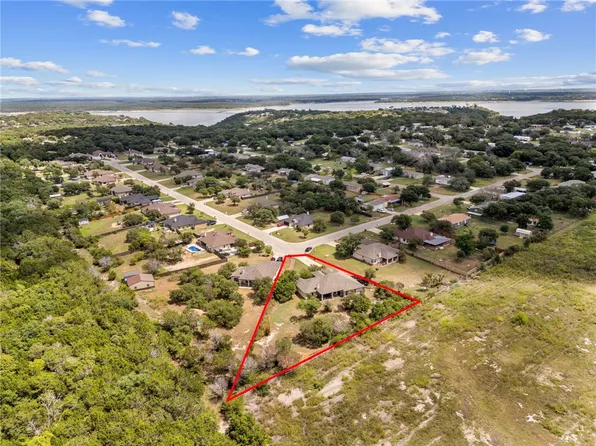 232 Salem Dr, Belton, TX 76513