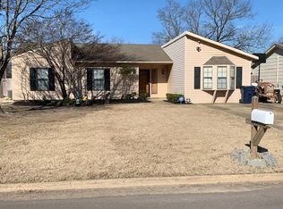 416 N Prairie Cv, Marion, AR 72364