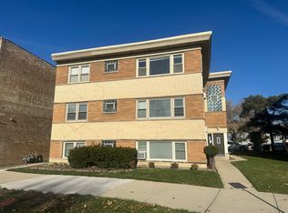 37 W Conti Pkwy APT 1, Elmwood Park, IL 60707
