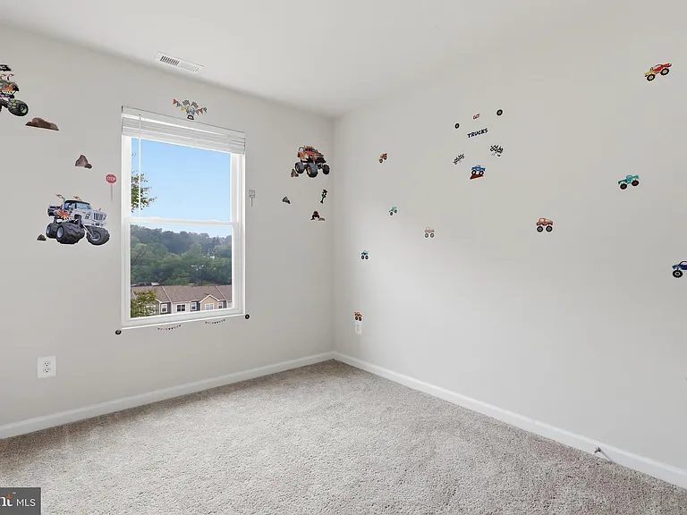 112 Paddington St — Photo 23
