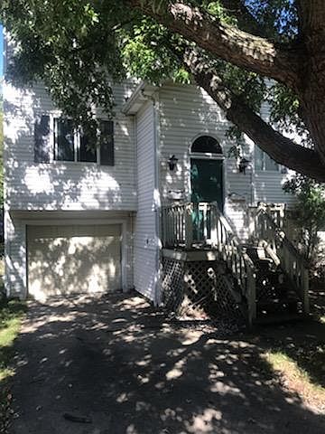 1st image of 646 W 25th St