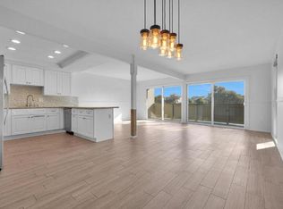 4065 Harrison St APT 3, Carlsbad, CA 92008
