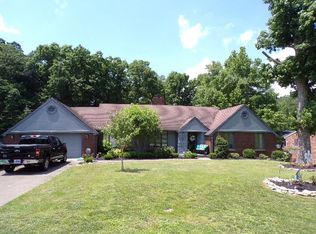 103 Stoney Brooke Dr, Bellefonte, KY 41101