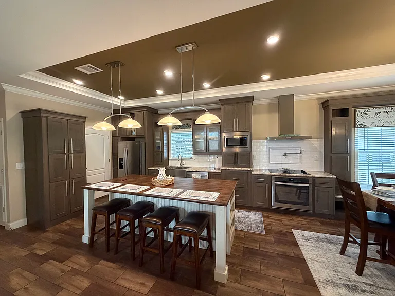 211 Hummingbird Ln — Photo 9
