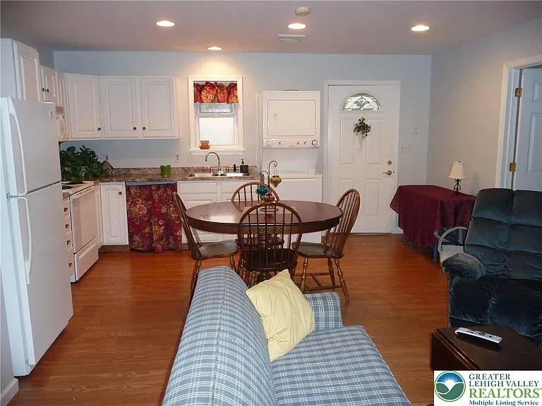 4705 Pheasant Run Ct #1 — Photo 12
