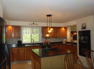 168 Bulkeley Hill Rd, Colchester, CT 06415