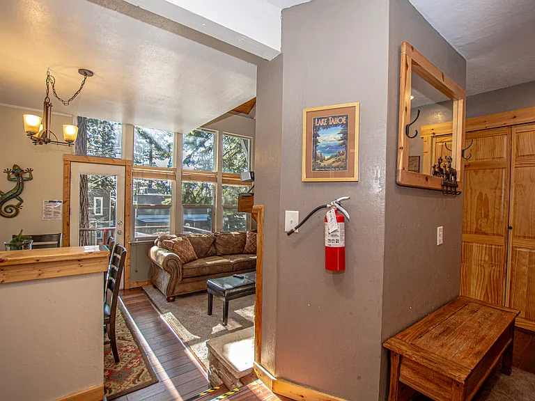 3115 N Lake Blvd #61 — Photo 5