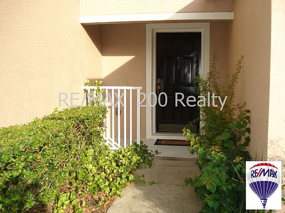 2nd image of 2973 Ashford Park Pl