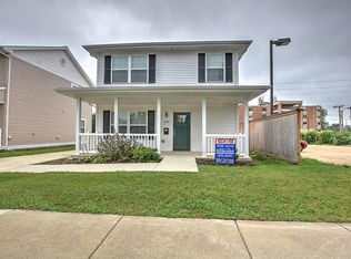 1075 W Macon St, Decatur, IL 62522