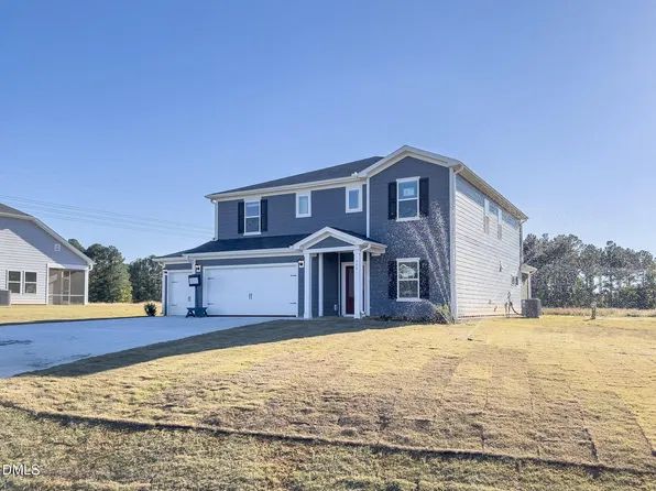 344 Barrow Meadows Dr, Zebulon, NC 27597