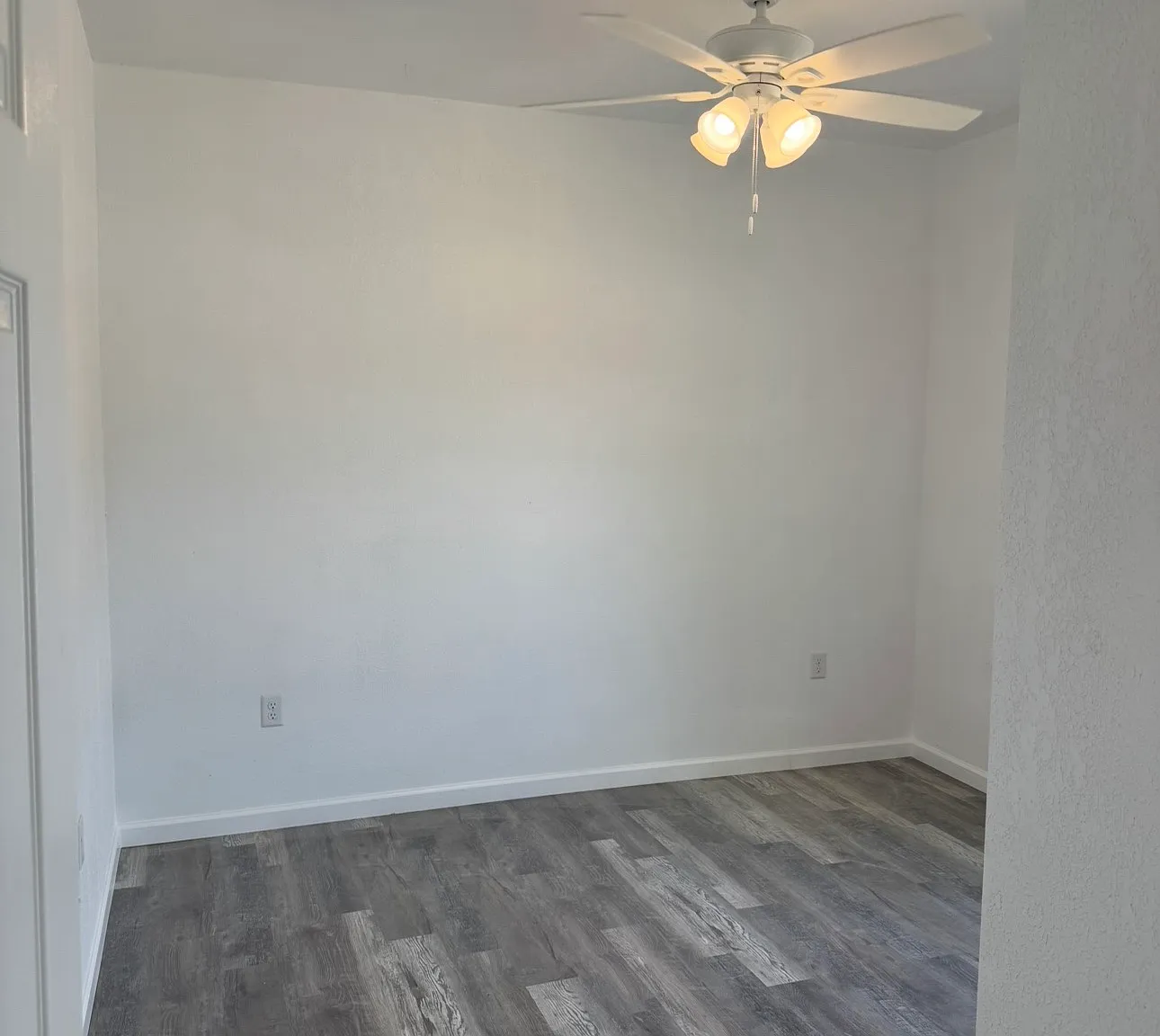 3 bed, 1100 sqft, $1,450 — Photo 2