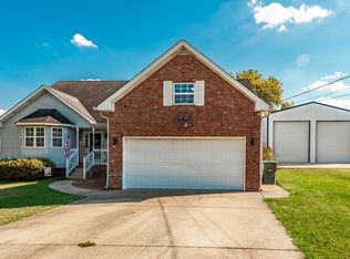 1026 Waters Edge Cir, Mount Juliet, TN 37122