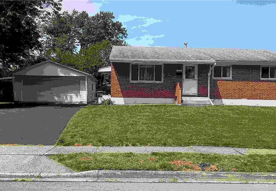 1st image of 2605 Flesher Ave
