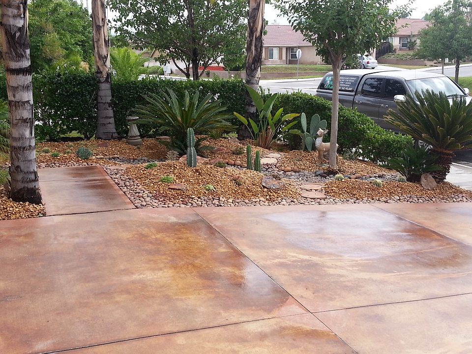 2nd image of 15239 La Palma Way