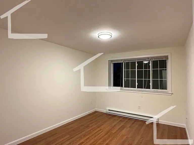 15 Embassy Rd #2D — Photo 22