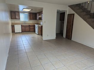 542 D St #C, Wasco, CA 93280