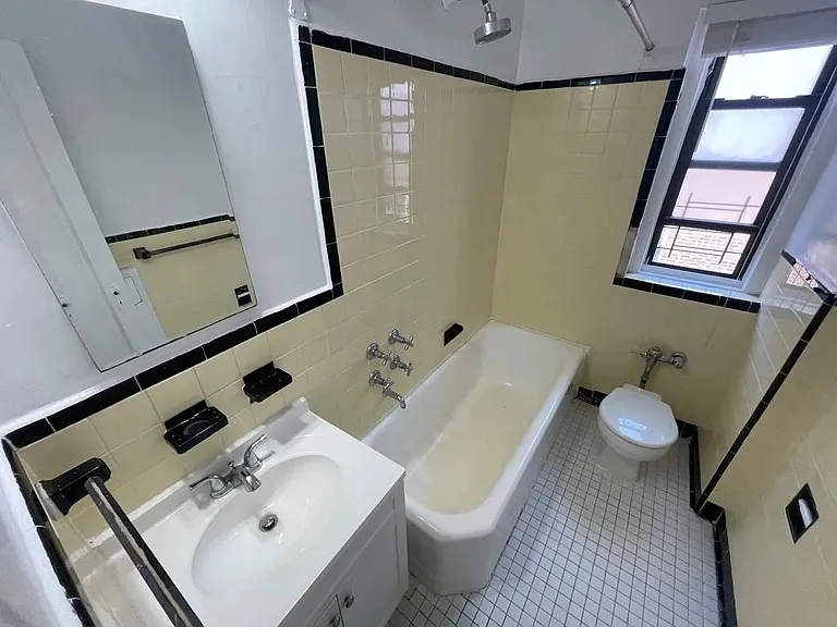 36-19 167th St #6K — Photo 11