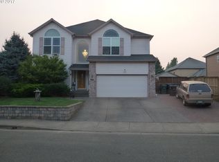 418 Park Pl S, Monmouth, OR 97361