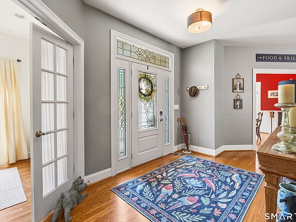 2nd image of 212 Fox Hollow Lane