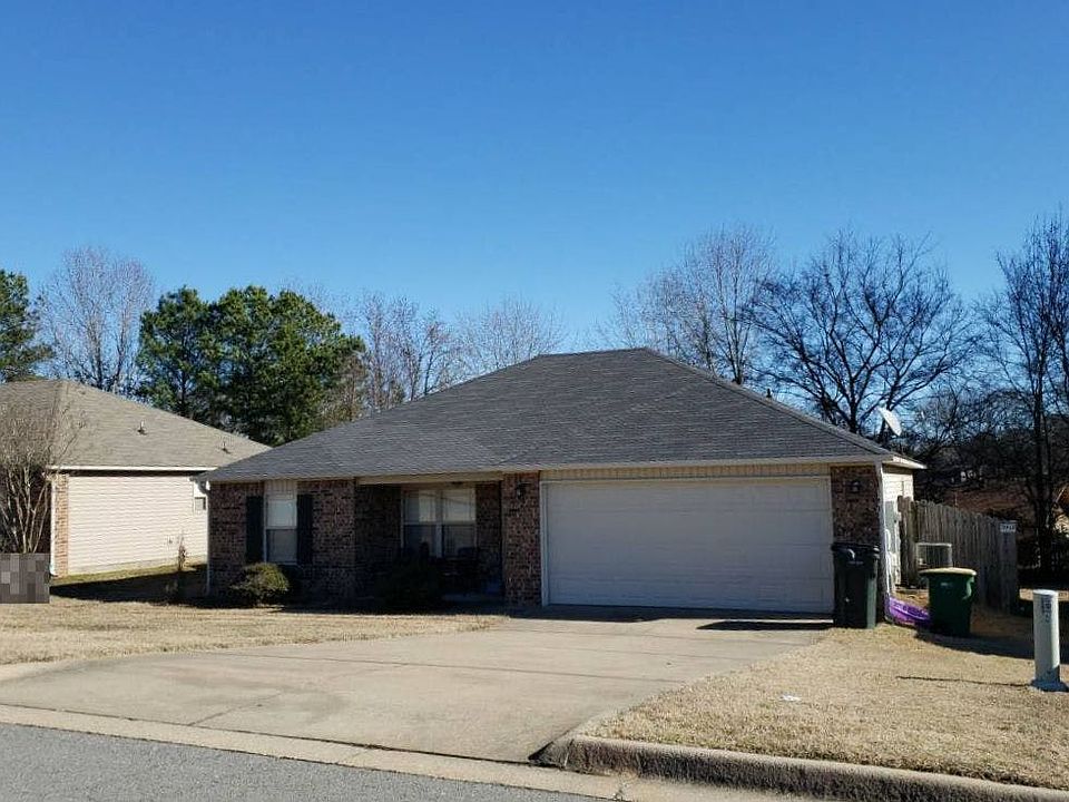 2nd image of 54 Bracey Cir