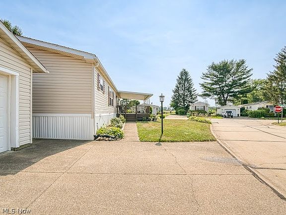 5th image of 356 Golfway Dr