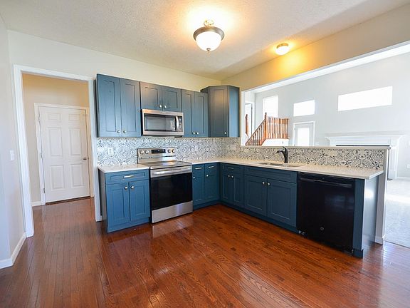 5th image of 1181 E Glen Echo Ln