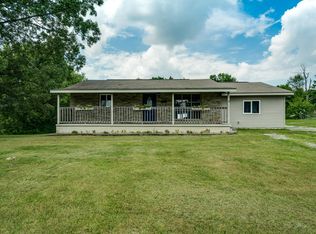 24 City Lake Rd, Crossville, TN 38572