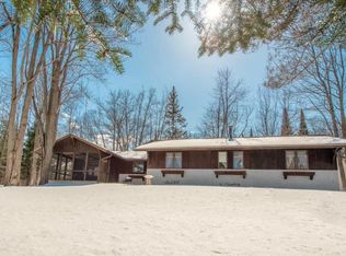 5555 Navajo Trl, Gaylord, MI 49735
