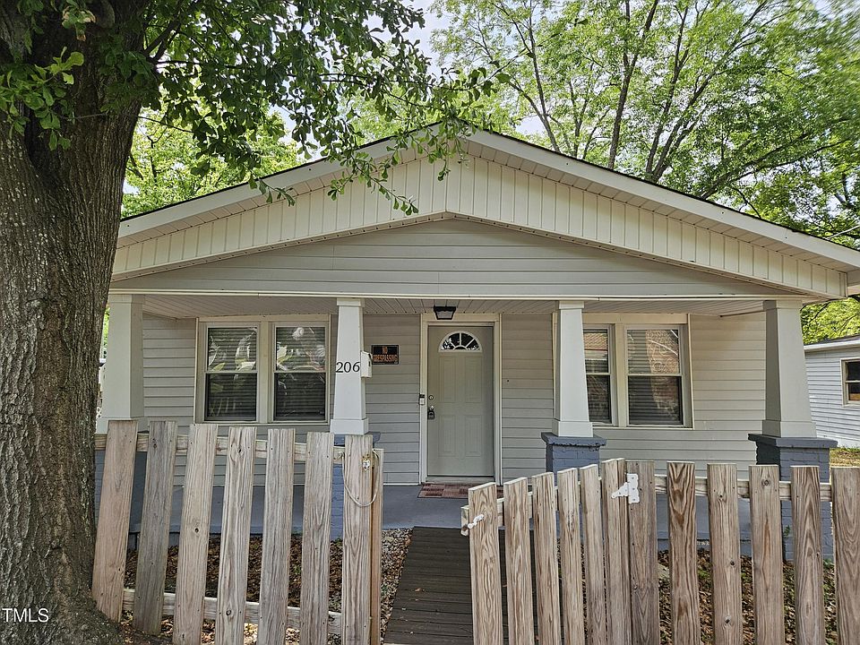 1st image of 206 Stutz St