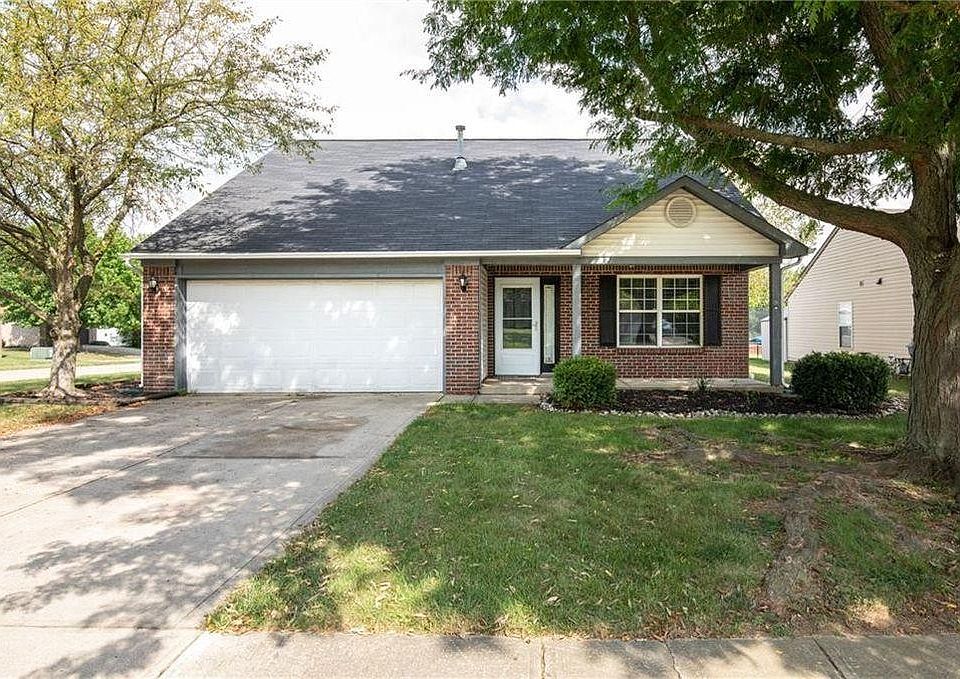 1st image of 4925 Falcon Grove Dr