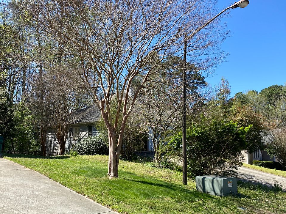 2nd image of 410 Etowah Valley Way