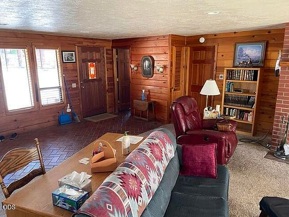 4th image of 15780 Homestead Ln
