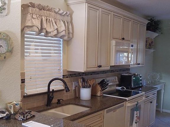 4th image of 19335 Water Oak Dr #G