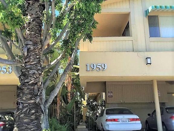 2nd image of 1959 Cheremoya Ave #4-1959-4