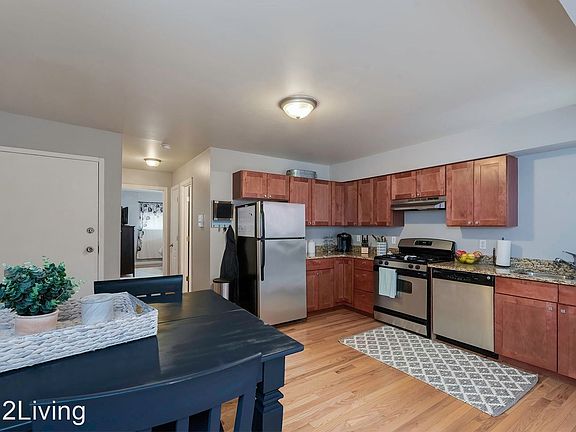 3rd image of 2105 Wharton St #8506124
