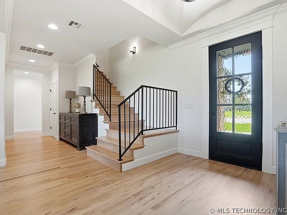 3rd image of 18893 E Canyon Ridge Rd