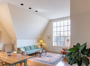 82 Chestnut St APT 50, Boston, MA 02108